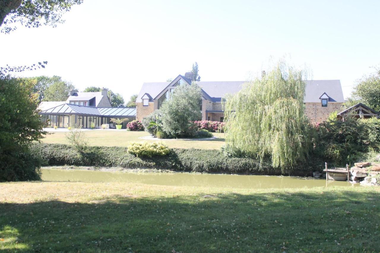 Domaine Du Jardin " Chambres D'Hotes " Saint-Jean-de-la-Haize Buitenkant foto