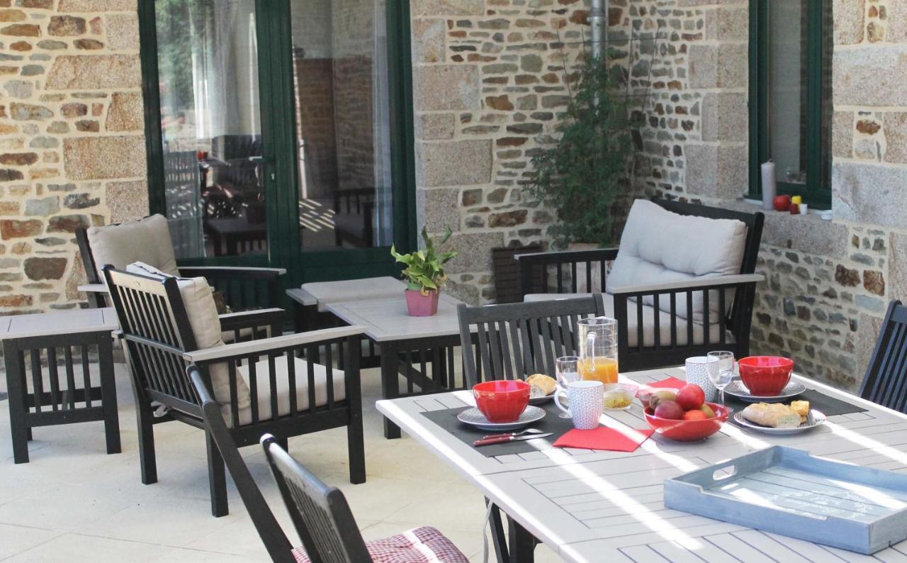 Domaine Du Jardin " Chambres D'Hotes " Saint-Jean-de-la-Haize Buitenkant foto